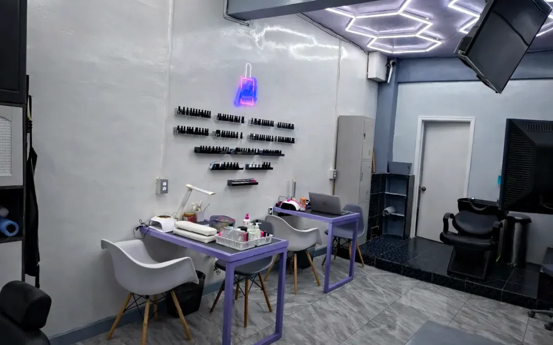 Instalaciones del salón de belleza y estudio de uñas Esencia Belleza en Playas de Tijuana